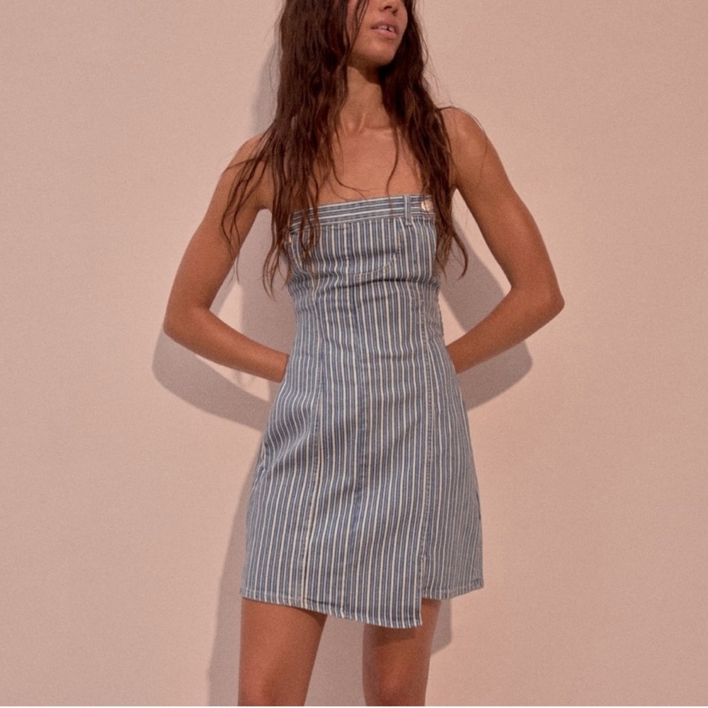 Zara Strapless Blue and White Striped Dress